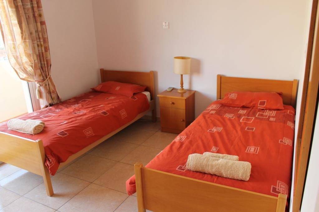 דירות Paphos Diana Townhouse 2 חדר תמונה